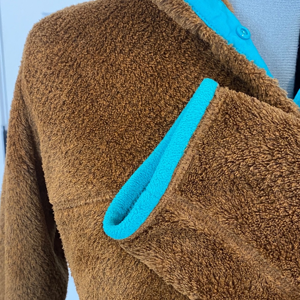 Patagonia Brown Fleece with Teal Trim - Picture 4 of 5